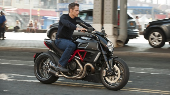 Taking to the streets with a nod to Bourne franchise in "Shadow Recruit".